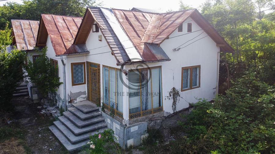 Casă individuală cu 5 camere cu Canalizare în Găgeni