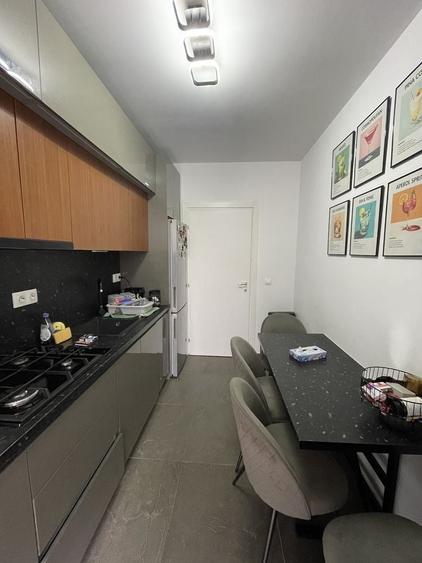 Apartament cu 2 camere decomandat în Lipovei