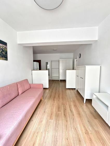 Apartament cu 2 camere decomandat, mobilat în Militari