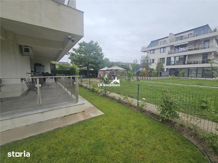 Apartament cu 3 camere semidecomandat în Central