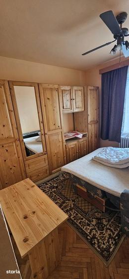 Apartament cu 4 camere decomandat în Ultracentral