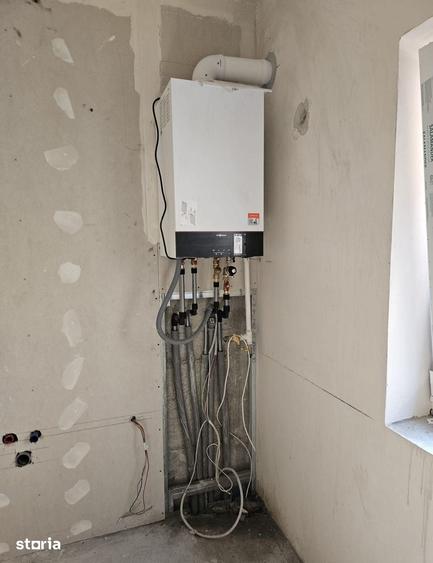 Casă cu 4 camere cu Teren 164 Mp în Dâmbul Rotund