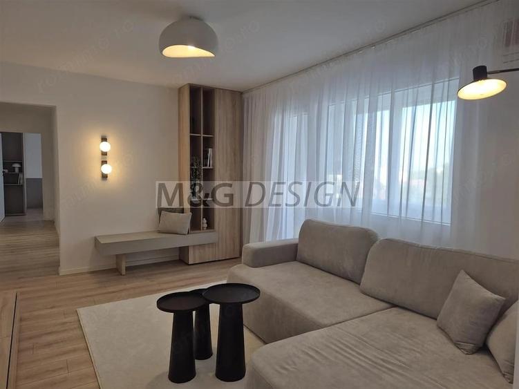 Apartament cu 3 camere semidecomandat în Circumvalațiunii