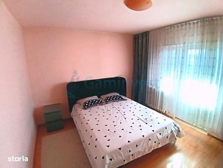 Apartament cu 3 camere decomandat în Salca