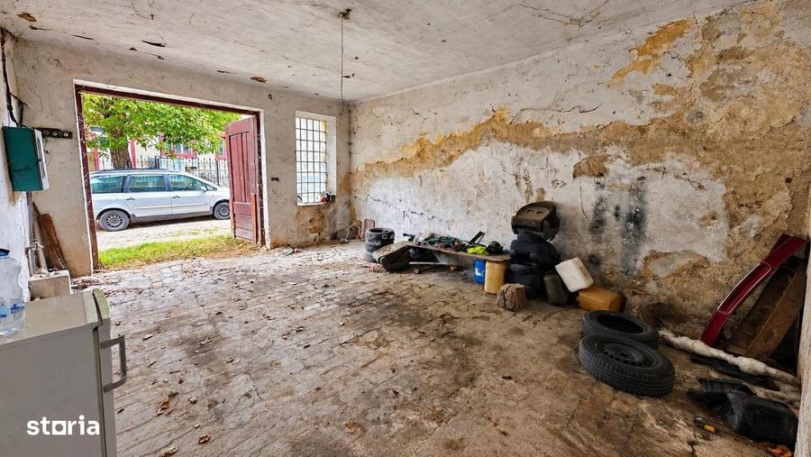 Casă cu 2 camere în Agadici
