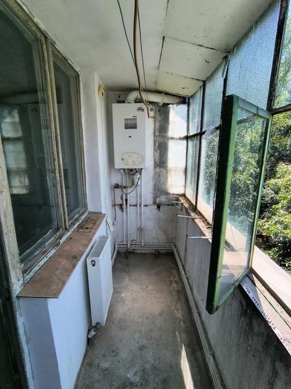 Apartament cu 2 camere semidecomandat în Exterior Vest