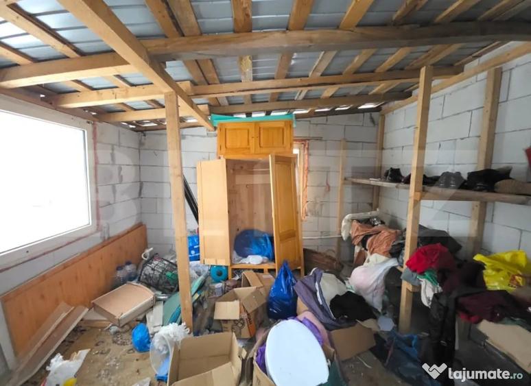 Casă cu 3 camere cu Teren 500 Mp în Central