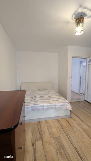 Apartament cu 3 camere în Vitan