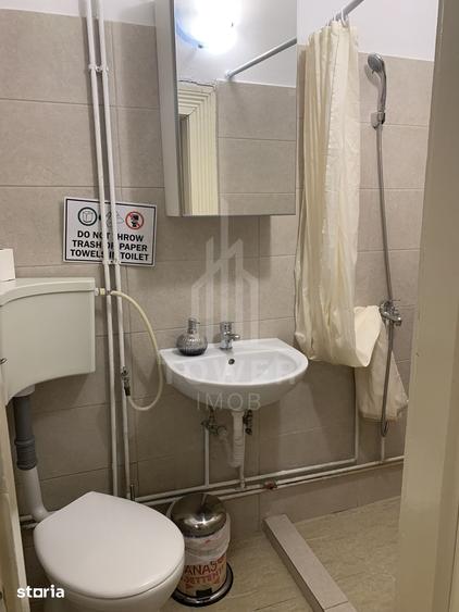 Casă cu 8 camere cu Teren 203 Mp în Ultracentral
