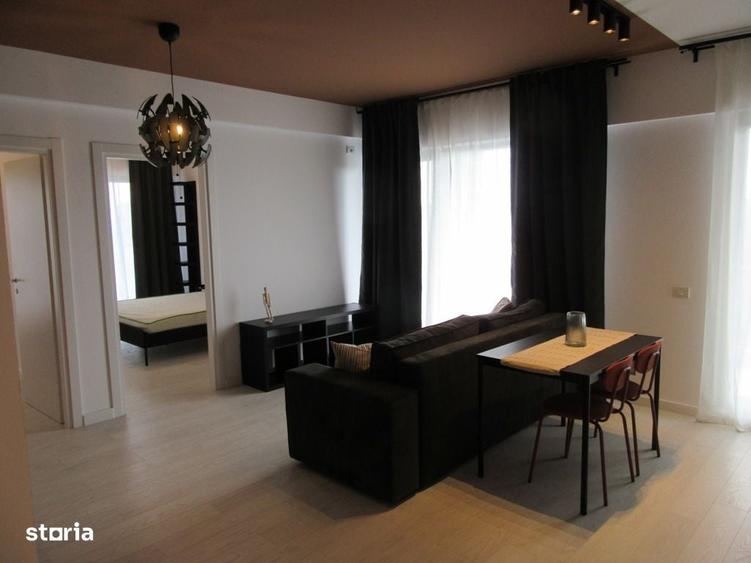 Apartament cu 3 camere semidecomandat, mobilat în Fundeni