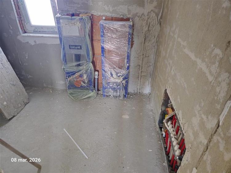 Casă cu 4 camere cu Teren 250 Mp în Valea Lupului