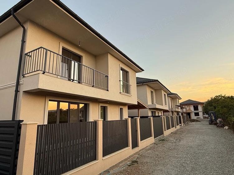 Casă cu Teren 300 Mp în Crihala