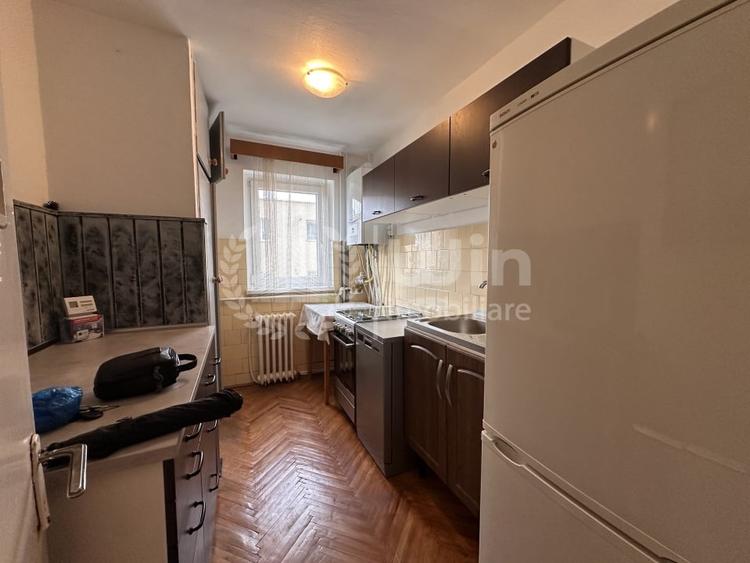 Apartament cu 3 camere semidecomandat, mobilat în Mănăștur