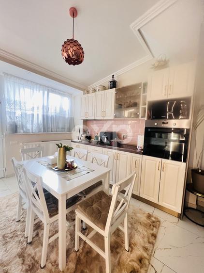 Duplex cu 3 camere cu Canalizare în Vladimirescu