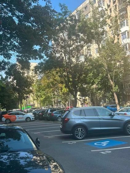 Apartament cu 3 camere decomandat în Timișoara