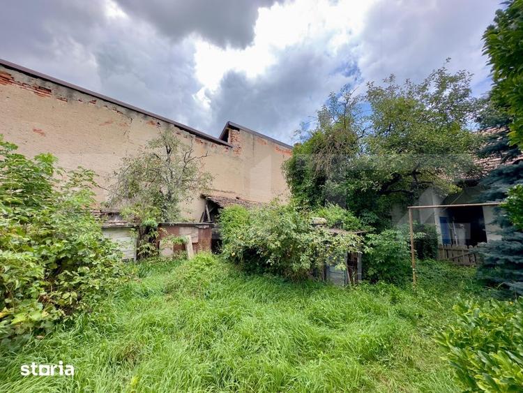 Casă cu 1 camere cu Teren 160 Mp în Central