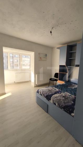Apartament cu 4 camere decomandat în Burdujeni
