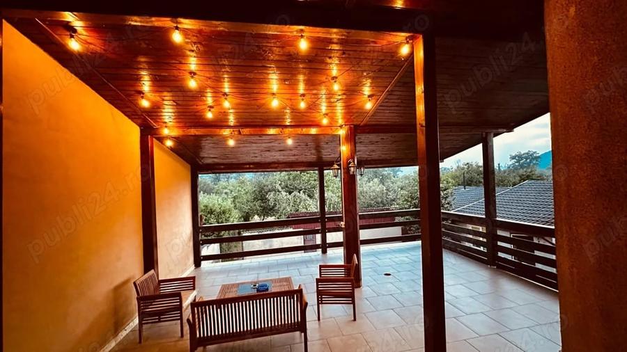 Casă cu 2 camere în Brănișca