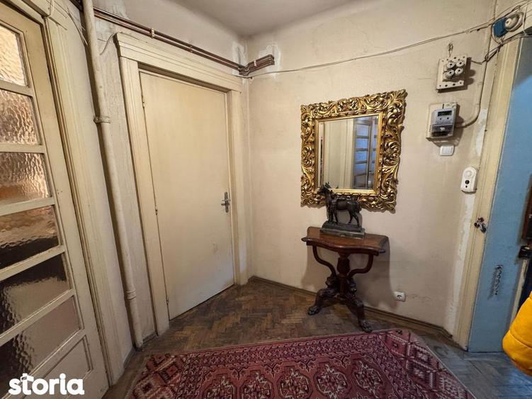 Vanzare apartament cinci camere Universitate metrou perfect Airbnb - 19