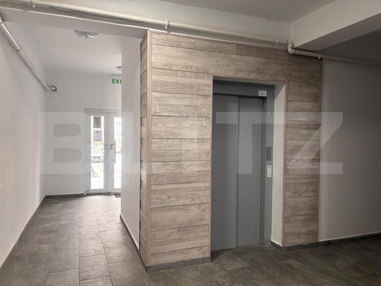 Apartament cu 3 camere decomandat în Viforâta