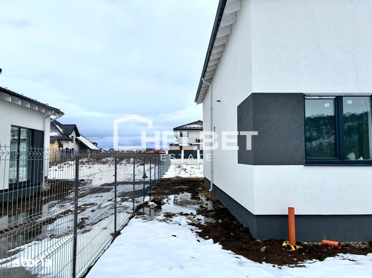 Casă cu 3 camere cu Teren 600 Mp în Sânpetru