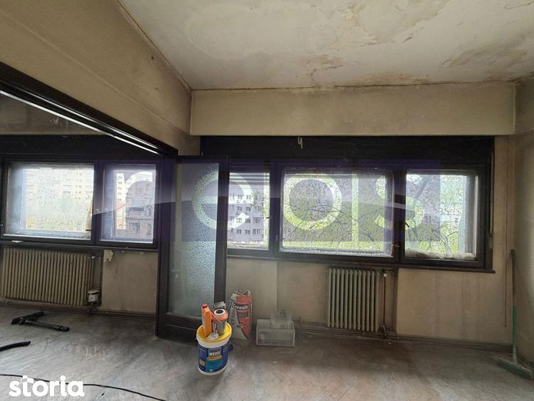 Apartament cu 5 camere în Victoriei