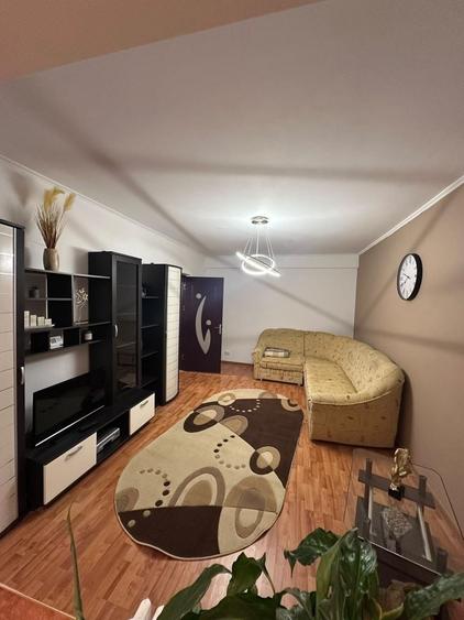 Apartament cu 2 camere decomandat în Alexandru cel Bun