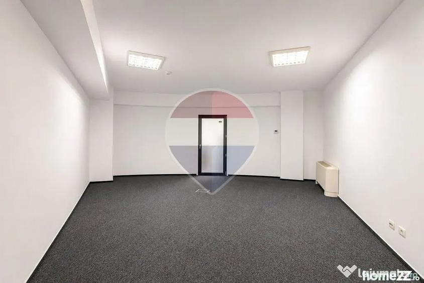 Spațiu comercial, de 245 mp, în Baba Novac