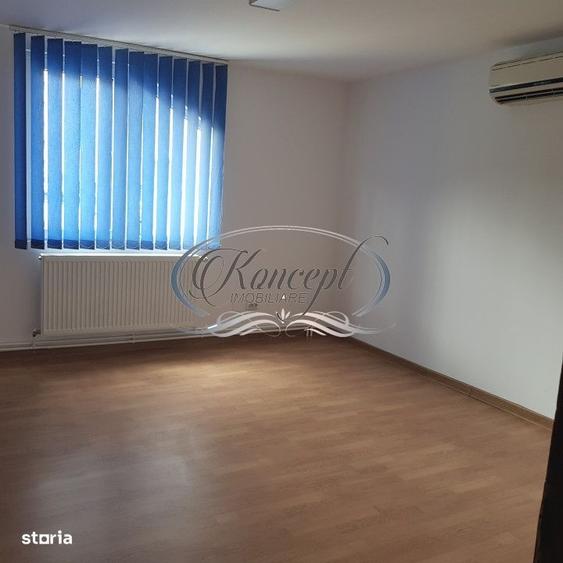Casă cu 4 camere cu Canalizare în Calea Turzii