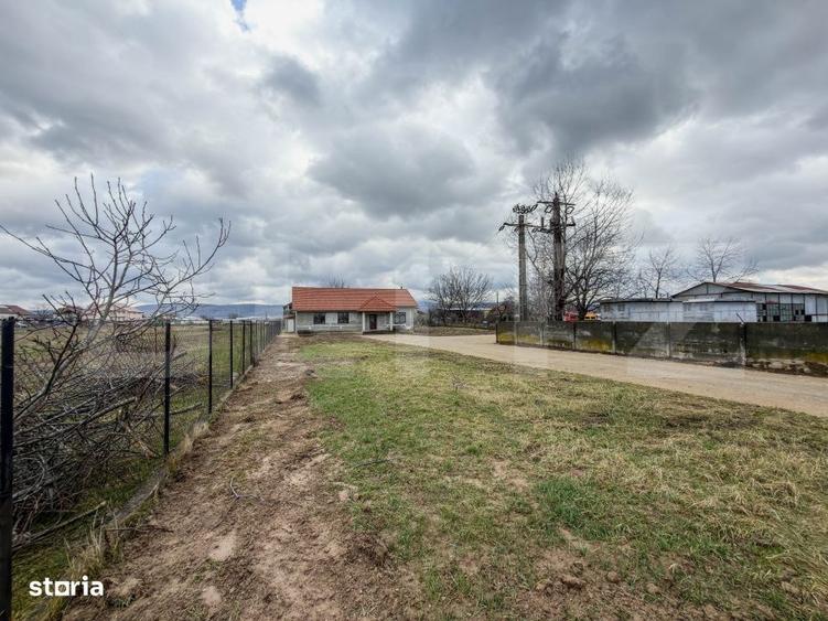 Casă cu 4 camere în Central