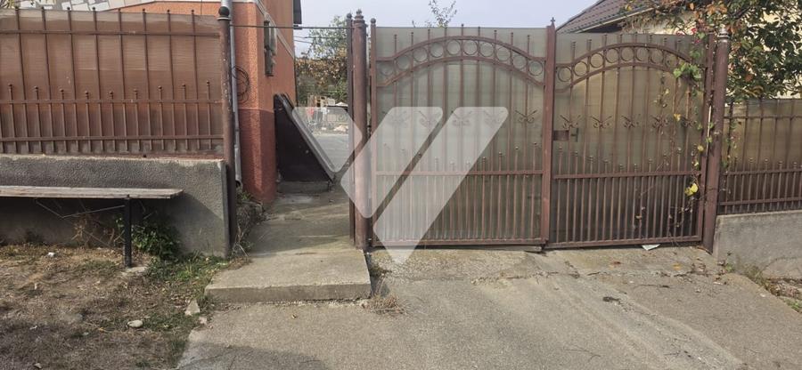 Casă individuală cu 3 camere cu Canalizare în Șeica Mare