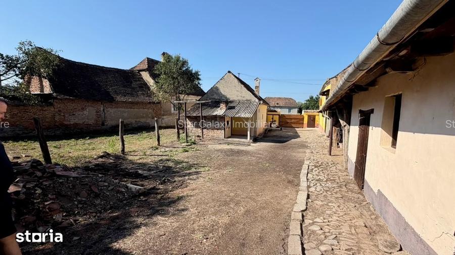 Vand 2 case individuale in Localitatea Bradeni jud.Sibiu