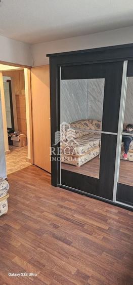 Apartament cu 3 camere decomandat, mobilat în Nord