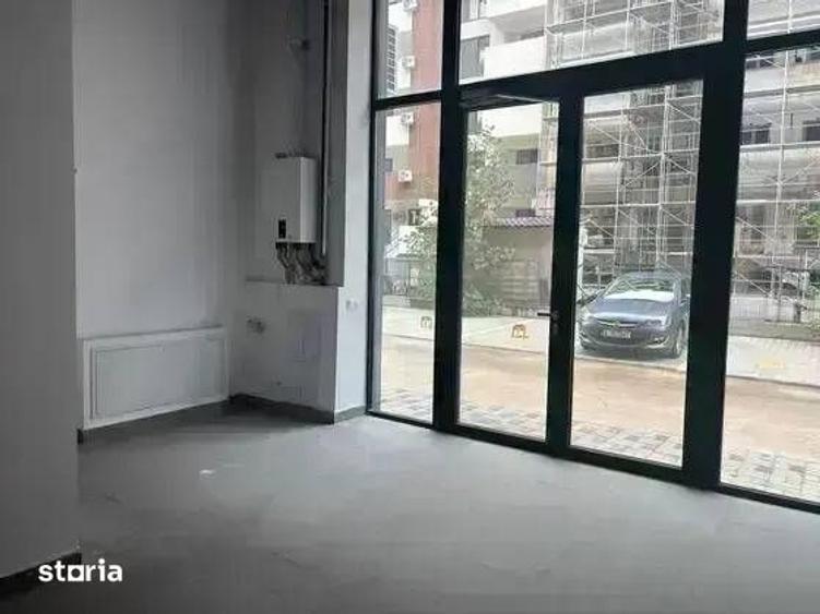 Spațiu comercial, de 84 mp, în Central