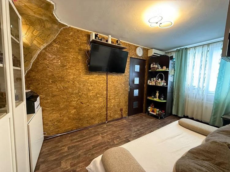 Apartament cu 2 camere semidecomandat în Dacia