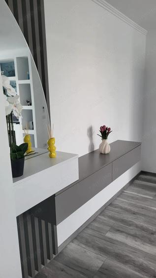 De inchiriat apartament cu 2 camere la Papadie, etaj 3, renovat, 500 E - 7