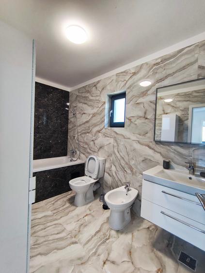 Casă individuală cu 4 camere cu Teren 600 Mp în Pietrărie