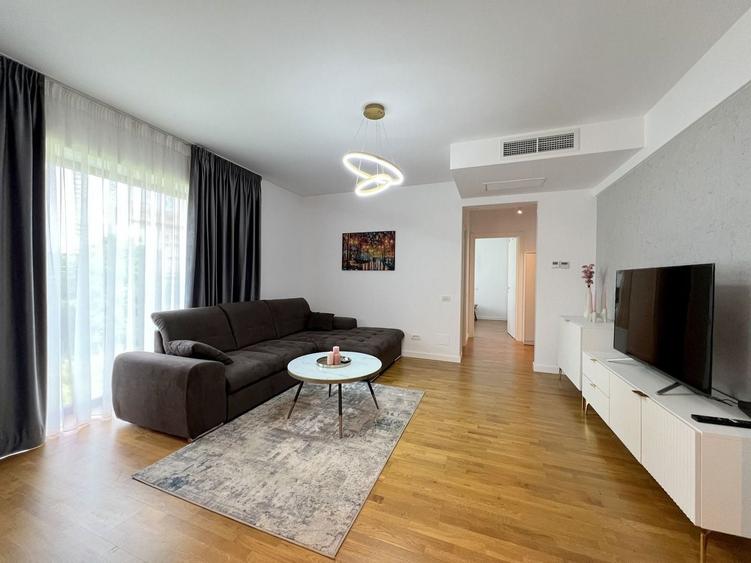 Apartament cu 2 camere decomandat, mobilat în Băneasa