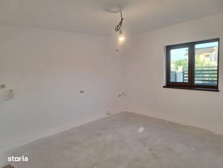 Casă cu 3 camere în Central