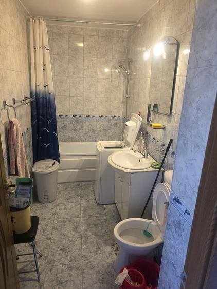 Apartament cu 2 camere semidecomandat în Casele Micești