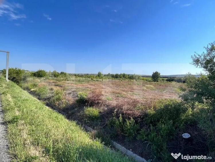 Teren de 2559 mp, în Central