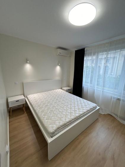 2-room apartment | view Sala Palatului park | subway Piata Romana | - 7