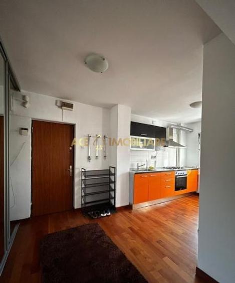 Apartament cu 2 camere semidecomandat, mobilat în Mihai Bravu