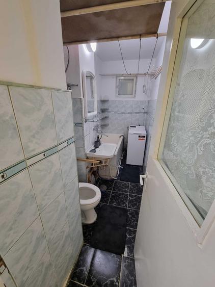Chirie apartament 2 camere etaj 1 zona Micro 15 - 1