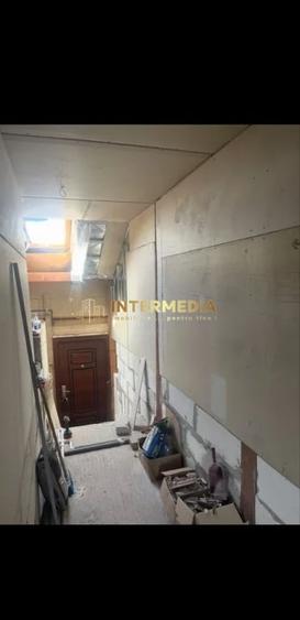 Apartament mare de 180 mp. Pod Mansarda 7 Camere 7 Garsoniere investitie Birouri - 8