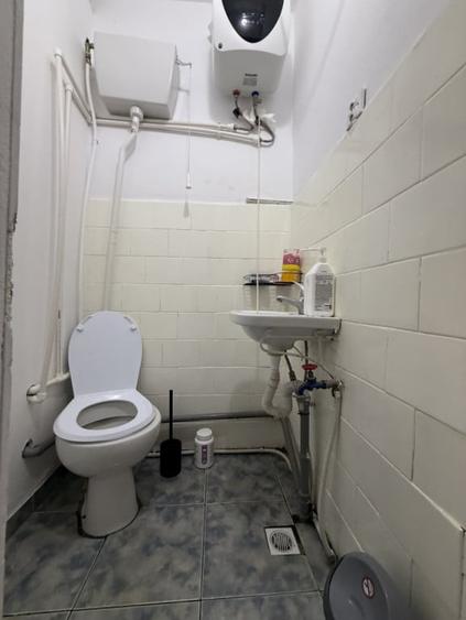 Spațiu comercial, de 30 mp, în Păcii