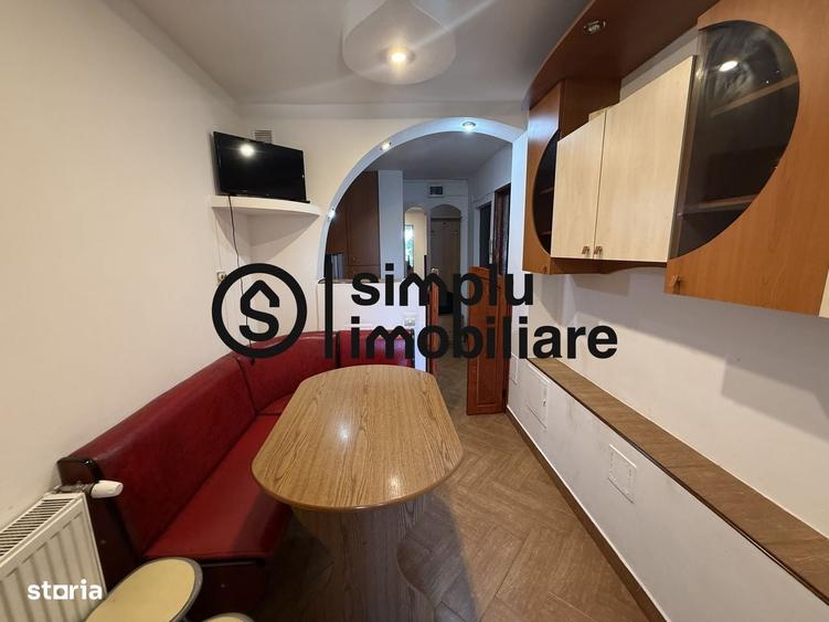 Apartament cu 3 camere decomandat în Lăpuș