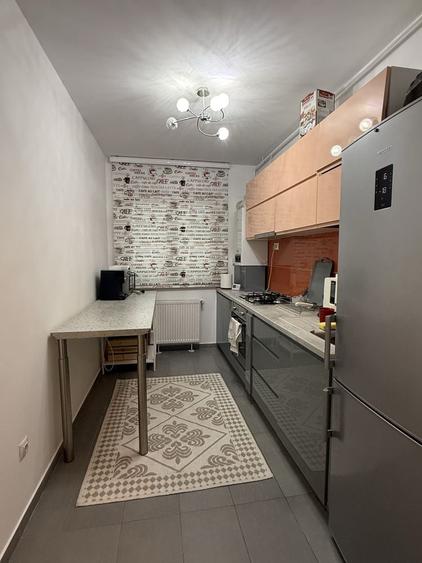 Apartament cu 3 camere decomandat în Grozăvești