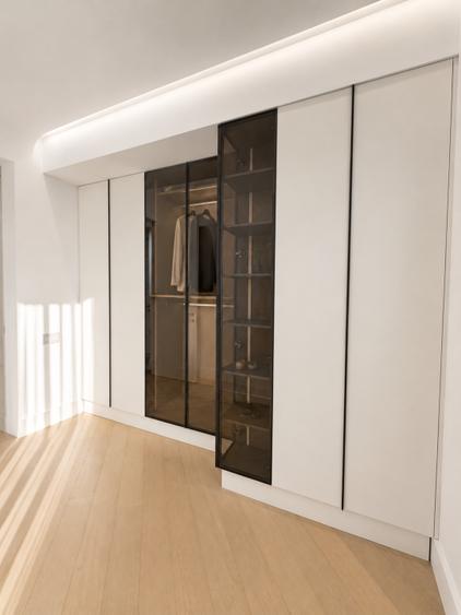 Apartament cu 3 camere decomandat, mobilat în Central