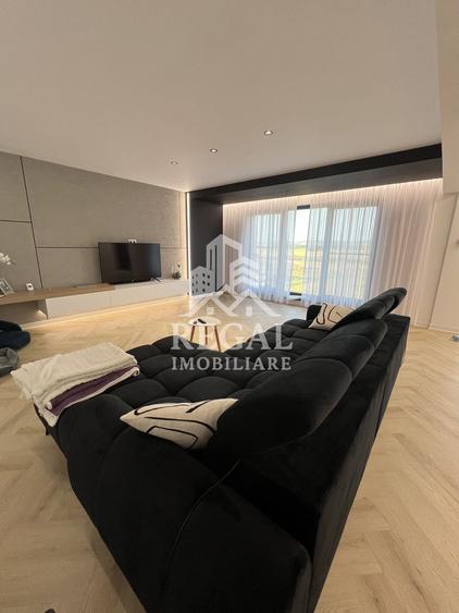 Duplex cu 6 camere cu Canalizare în Strei